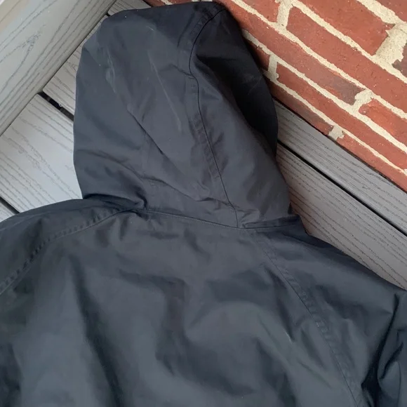 Patagonia Great Falls Insulated Parka - Picture 11 of 16